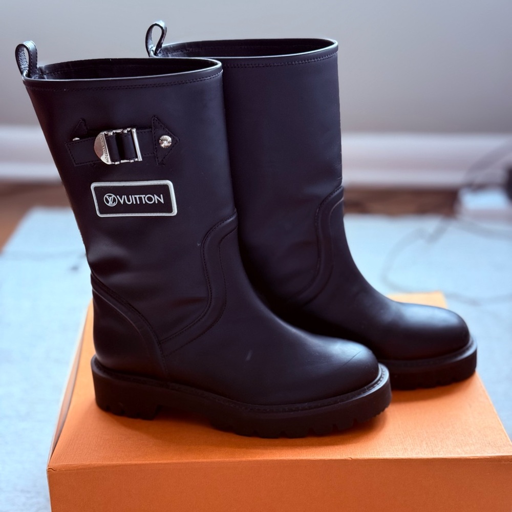 Louis Vuitton - Brand New 
LV Monogram Rubber Rain Boots
Women's Size: 7 | IT 37